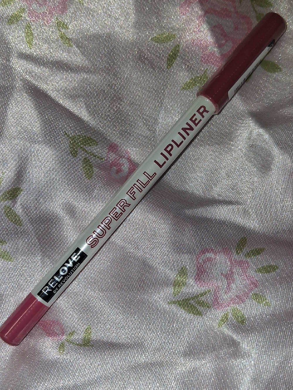 Relove By Revolution Super Fill Lipliner in Sweet